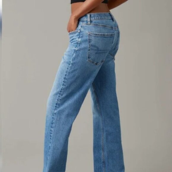 American Eagle Low Rise Baggy Straight Jeans NWT Size 8 - Picture 4 of 6